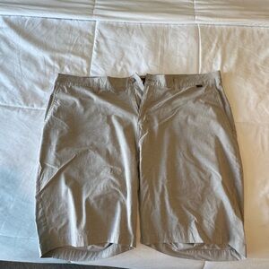 Travis Matthew shorts